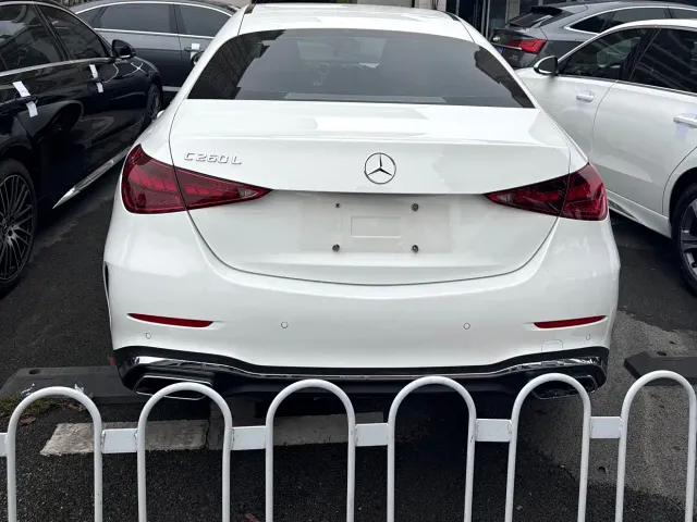 Mercedes-Benz C-Class — Фото автомобиля 9