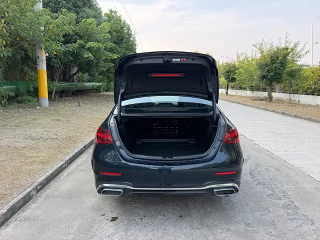 Mercedes-Benz C-Class — Фото автомобиля 19