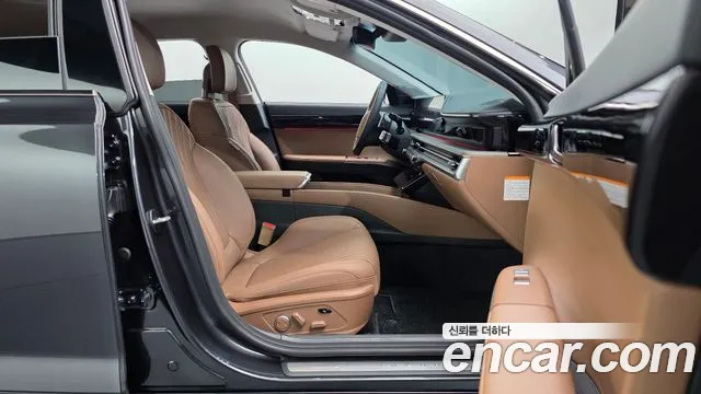 Hyundai Grandeur GN7 — Фото автомобиля 16