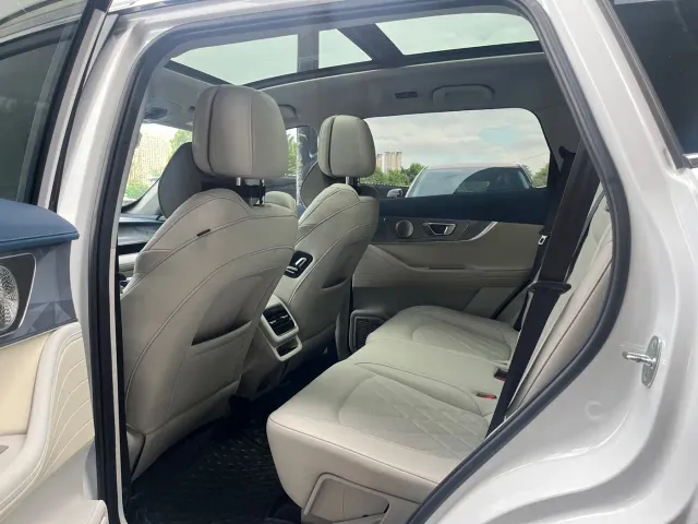Chery Tiggo 8 PRO EV — Фото автомобиля 7