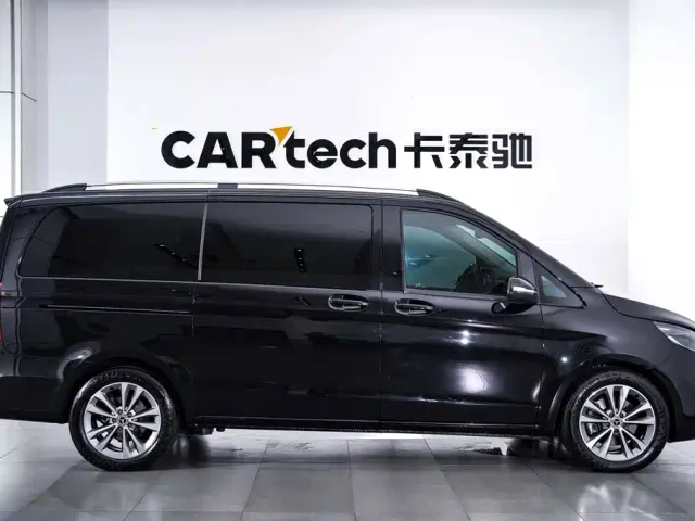 Mercedes-Benz V-Class — Фото автомобиля 3