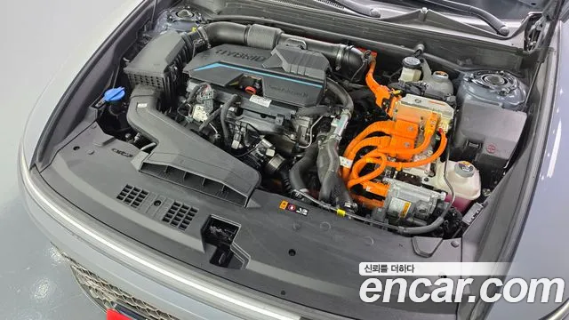 Hyundai Grandeur GN7 — Фото автомобиля 5