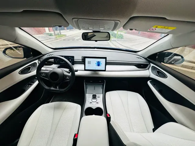 BYD Seal 05 DM-i — Фото автомобиля 17