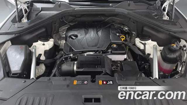 Genesis GV80 — Фото автомобиля 9