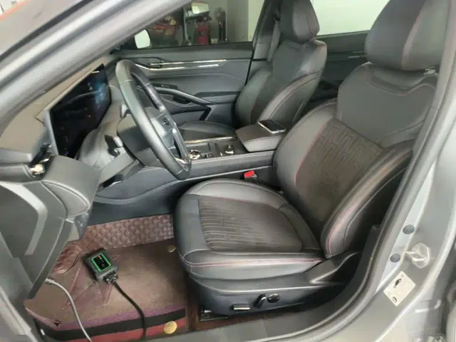 Ford Mondeo — Фото автомобиля 10