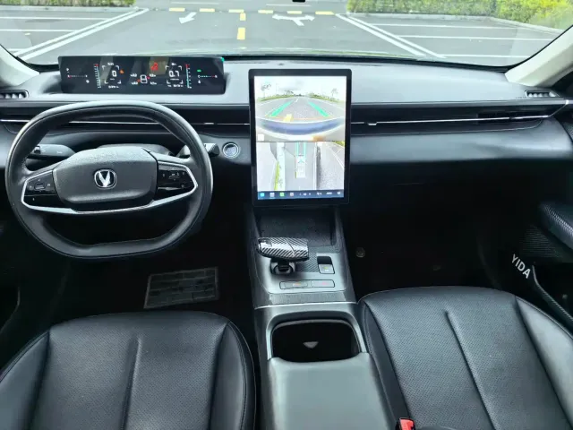 Changan Lamore — Фото автомобиля 6