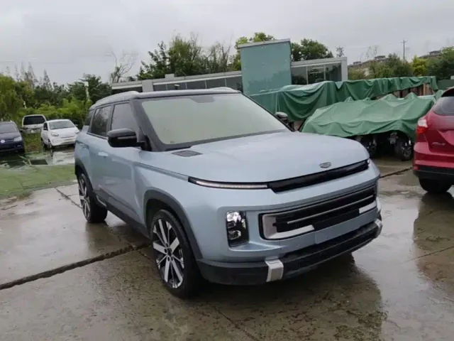Geely ICON — Фото автомобиля 3