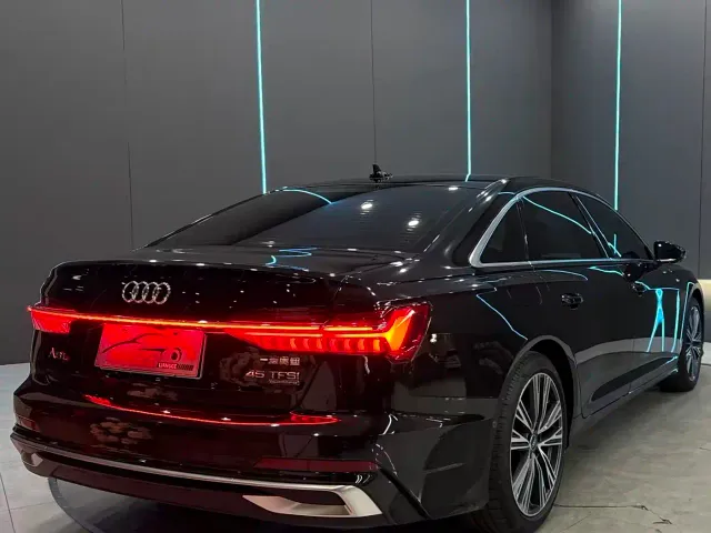 Audi A6L — Фото автомобиля 6