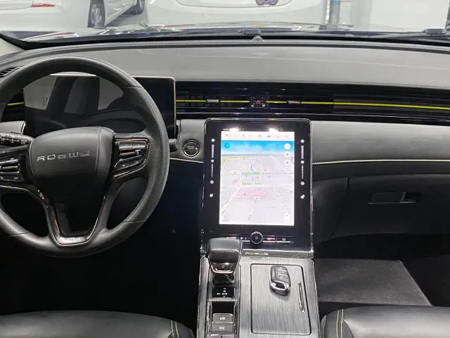 Roewe RX5 — Фото автомобиля 5