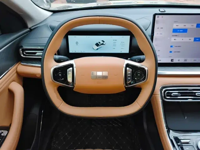 Geely Galaxy Stellar 6 — Фото автомобиля 10