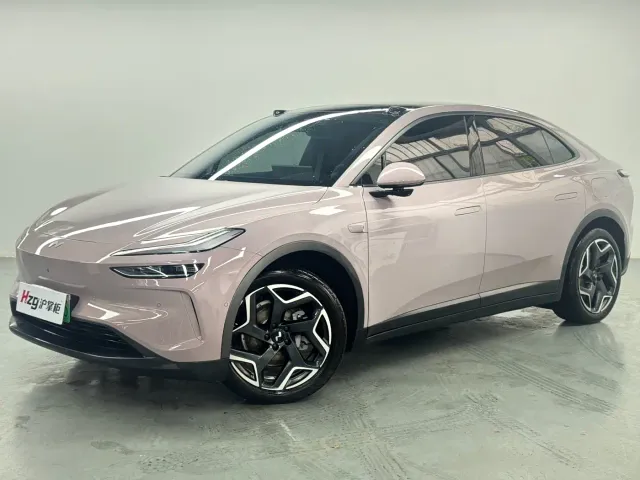 Фотография автомобиля — Onvo L60