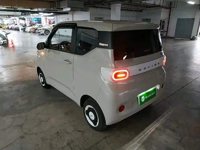 Wuling Hongguang Mini EV — Фото автомобиля 4