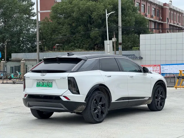 Cadillac Optiq — Фото автомобиля 11