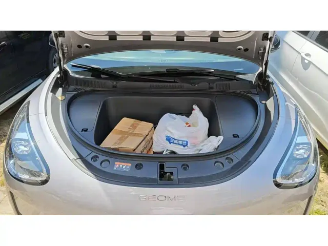 Geely Starry Wish — Фото автомобиля 3