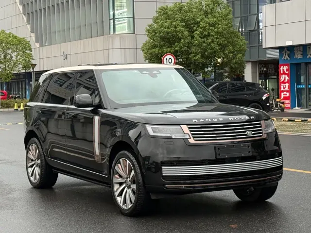 Land Rover Range Rover — Фото автомобиля 2