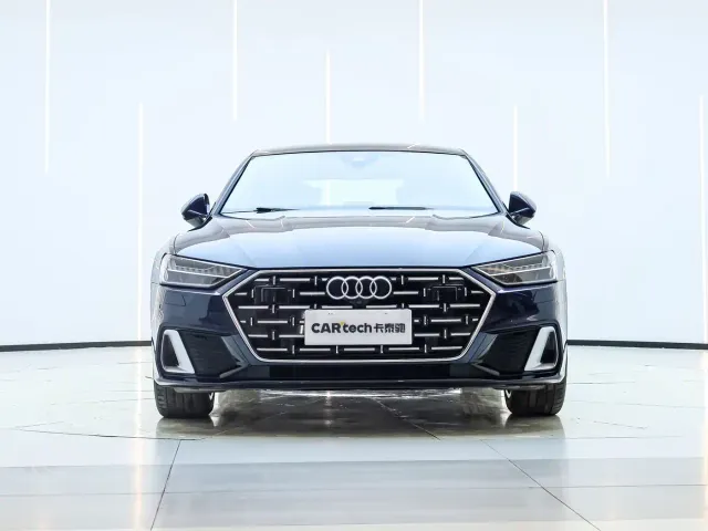 Audi A7L — Фото автомобиля 4