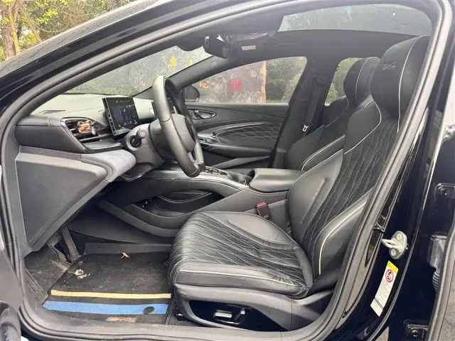 BYD Seal — Фото автомобиля 6