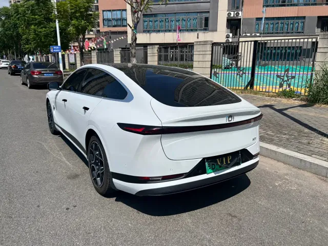 Changan Qiyuan A07 — Фото автомобиля 7