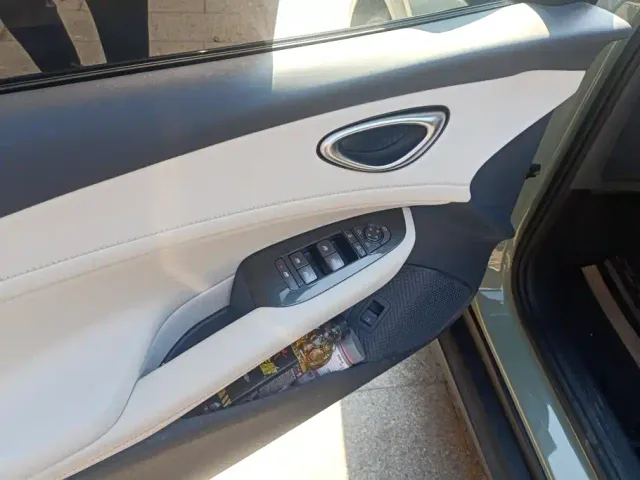 BYD Seal 06 GT — Фото автомобиля 7