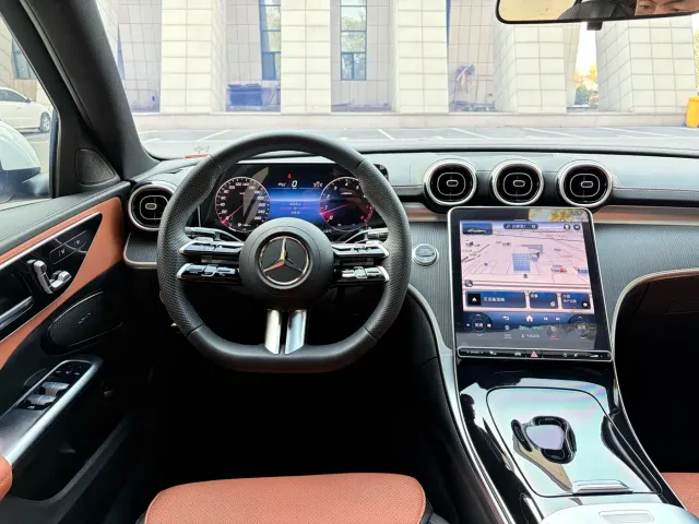 Mercedes-Benz C-Class — Фото автомобиля 10