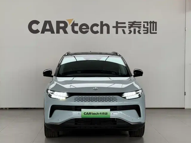 Leapmotor C11 — Фото автомобиля 3