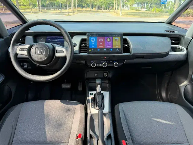 Honda Fit — Фото автомобиля 5