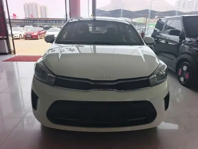 Kia Huan Chi — Фото автомобиля 2