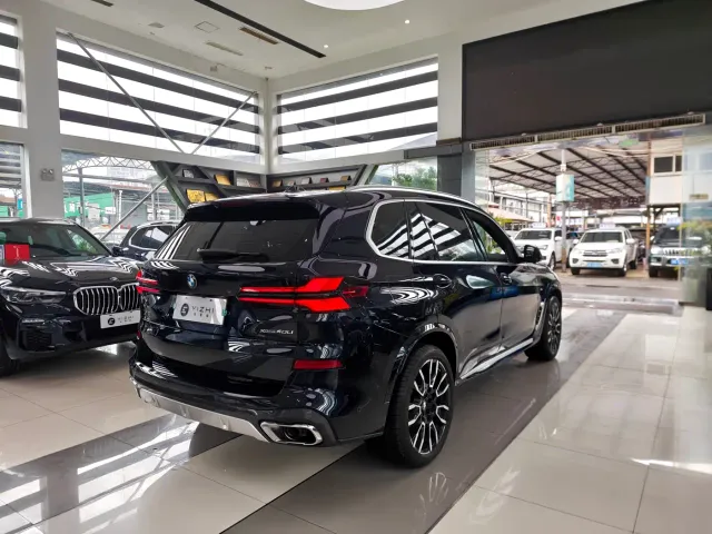 BMW X5 — Фото автомобиля 6