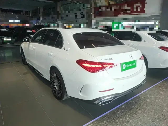 Mercedes-Benz C-Class — Фото автомобиля 4