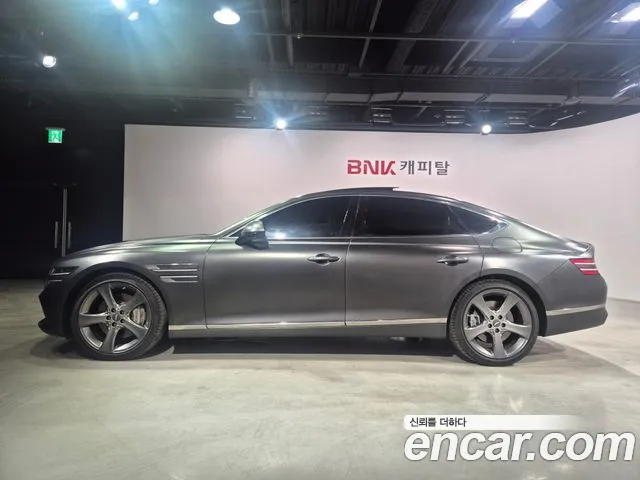 Genesis G80 Бензин 2.5 турбо AWD — Фото автомобиля 4