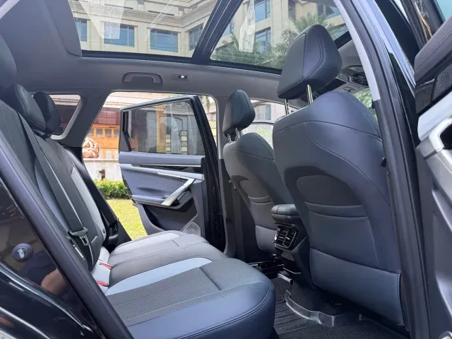 Geely Boyue L — Фото автомобиля 14
