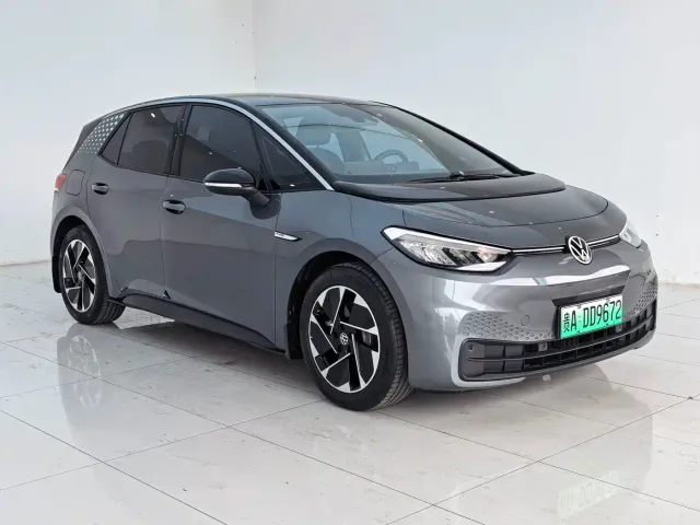Volkswagen ID.3 — Фото автомобиля 3