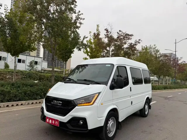 JMC Tesun — Фото автомобиля 3