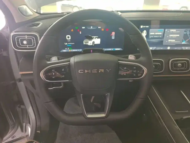 Chery Tiggo 9 — Фото автомобиля 10