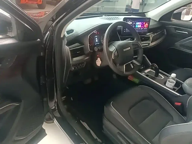 Haval H6 — Фото автомобиля 15