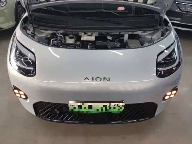 GAC Aion UT — Фото автомобиля 19