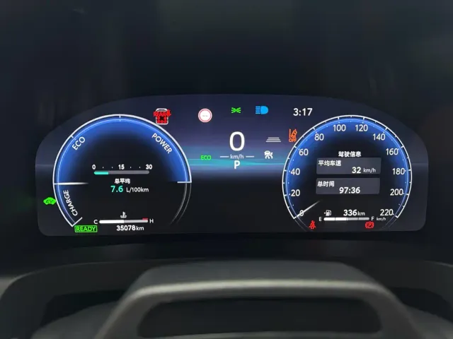 Toyota Vellfire — Фото автомобиля 12