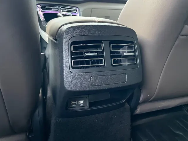 BYD Qin PLUS — Фото автомобиля 11