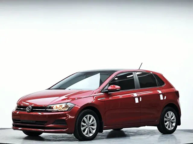 Volkswagen Polo — Фото автомобиля 2