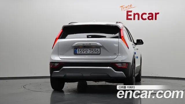 Kia Niro The All New Niro Prestige — Фото автомобиля 4