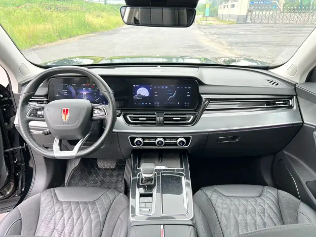 Hongqi HS5 — Фото автомобиля 13