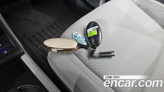 Hyundai Kona SX2 — Фото автомобиля 22