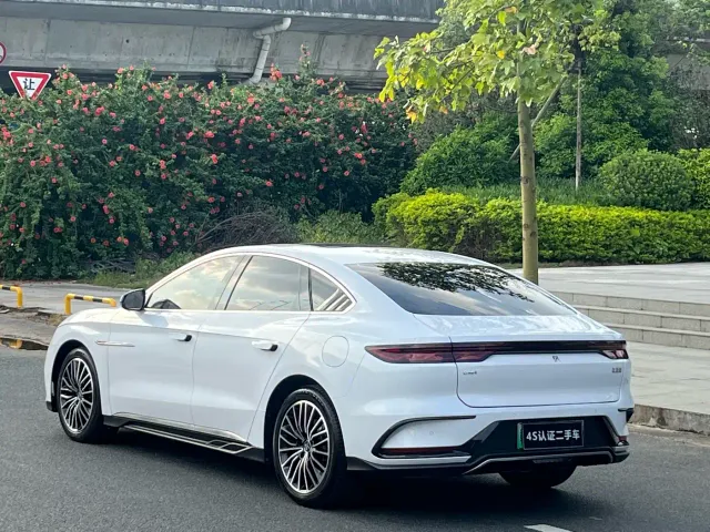 BYD Han — Фото автомобиля 4
