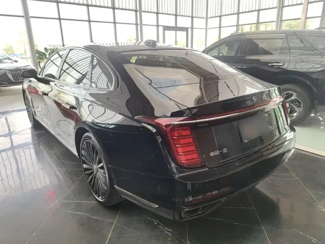 Hongqi H9 — Фото автомобиля 4