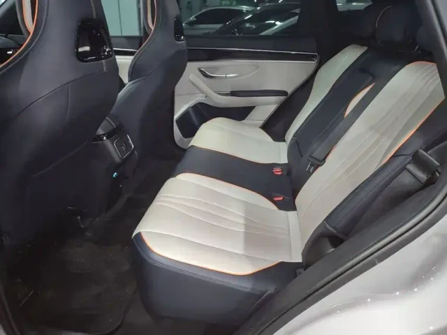 BYD Song PLUS — Фото автомобиля 16