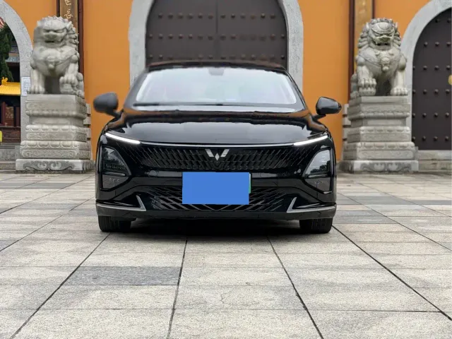 Wuling Starlight — Фото автомобиля 2