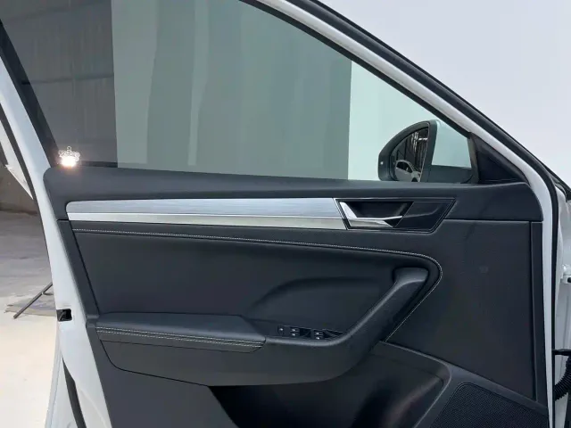Skoda Superb — Фото автомобиля 13