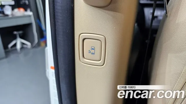 Hyundai Staria — Фото автомобиля 15