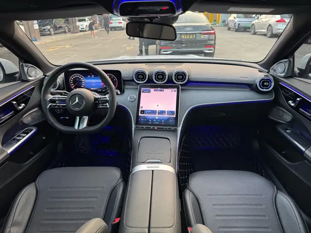 Mercedes-Benz C-Class — Фото автомобиля 10