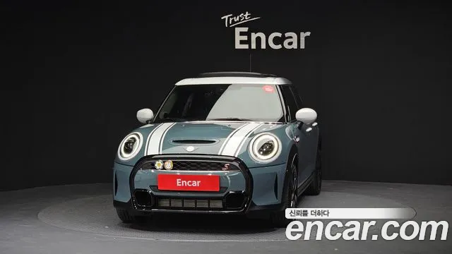 Mini Cooper — Фото автомобиля 3